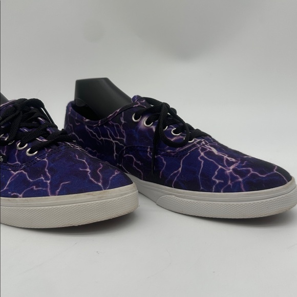VANS Authentic LoPro Digi Lightning Purple Black White Women's Size 7.0 Men 5.5 - Picture 6 of 16